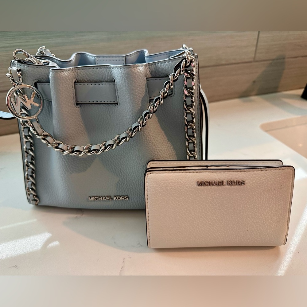 Michael Kors Blue and White Crossbody Bag Set